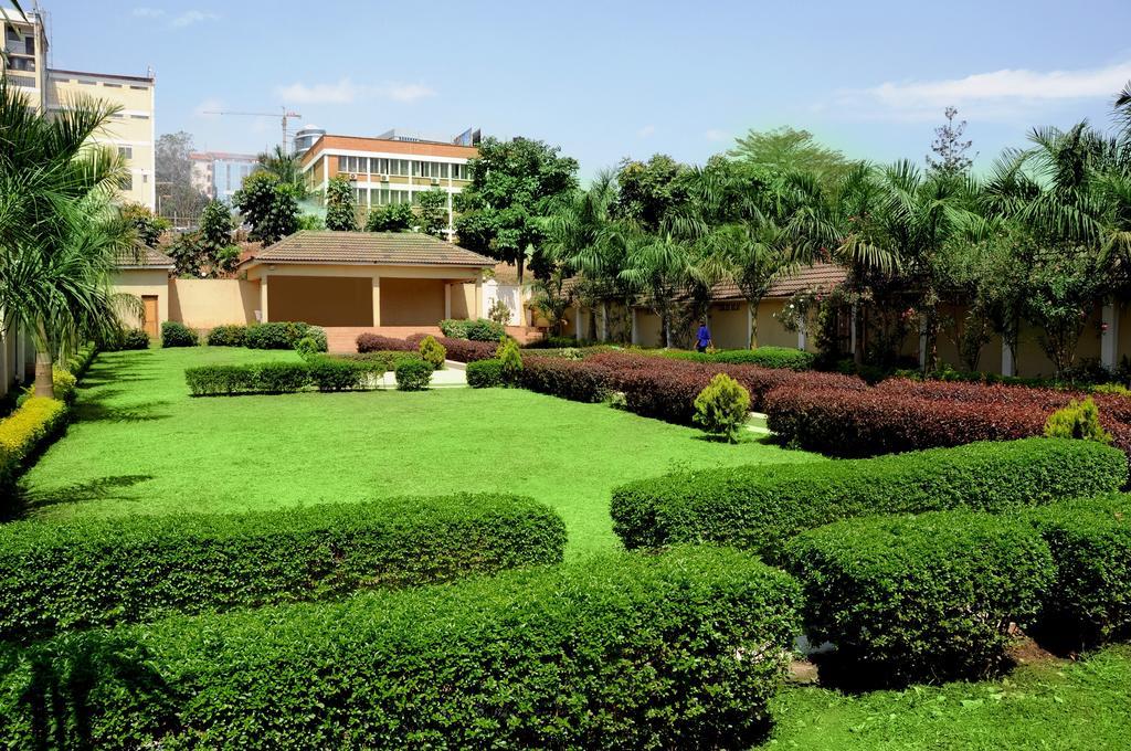 Emerald Hotel Kampala Exterior photo